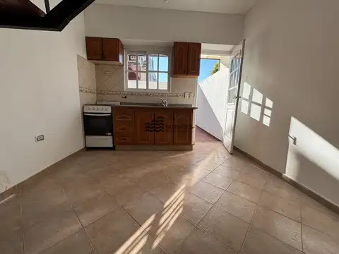 Dúplex en venta c/ cochera en Ramos Mejía