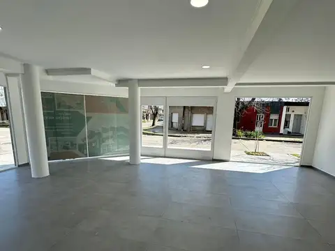 VENTA LOCAL COMERCIAL A ESTRENAR 103 M2 - CASILDA
