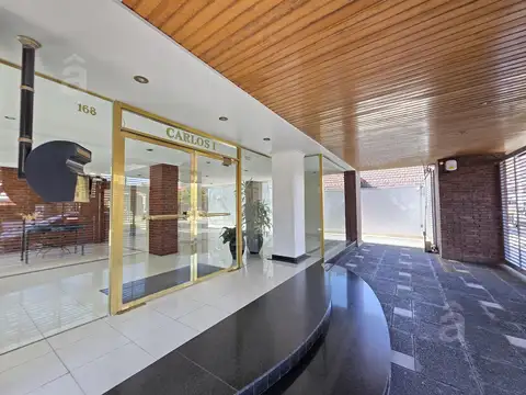 Córdoba al 4300 entre Intendente Witcomb y Las Heras