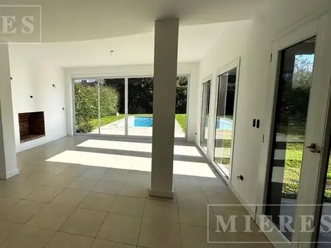 Casa en Alquiler en El Portillo, USD 2.300
