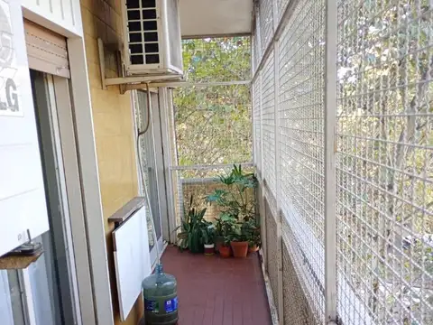 Venta Departamento 4 Ambientes Con Balcon Frente Luminoso