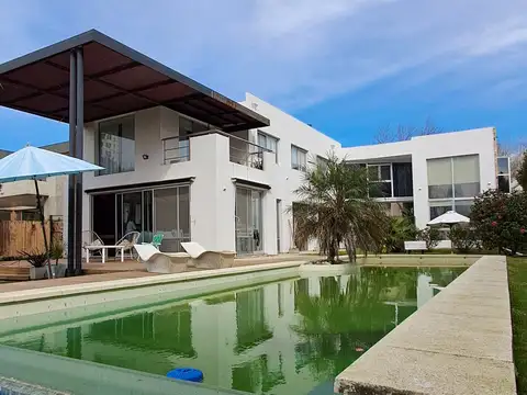 CASA-6 AMB-VENTA-STA. MARÍA DE TIGRE-AL RÍO LUJÁN