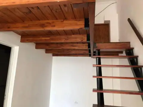 Departamento en Alquiler en Roldan, $ 490.000
