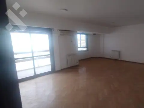 Departamento en Venta de 5 ambientes