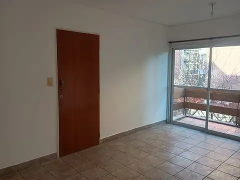 3 de febrero 100, Piso 05