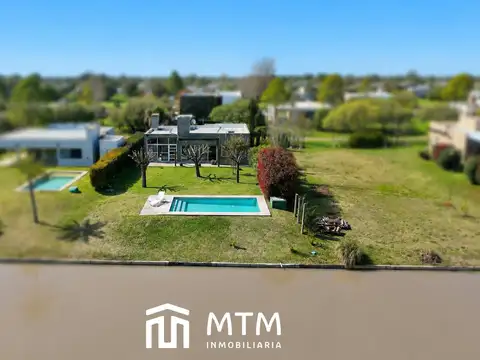 Casa en Venta Oliveros, Carcaraes.