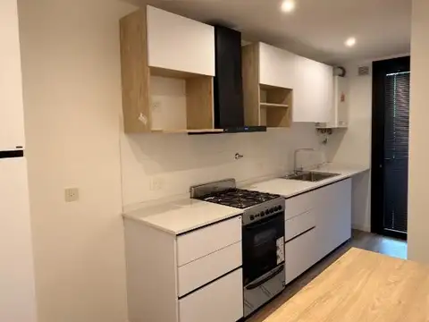 Departamento en Alquiler en Zárate, $ 880.000