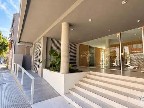 Venta Tigre Departamento 2 ambientes con toilette Balcón Cochera Parrilla Tigre Centro