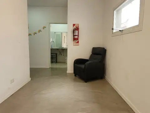 Oficina en Alquiler en Parque Patricios, $ 1.350.000