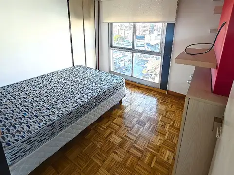 * EXCELENTE DEPTO 2 AMBIENTES RAMOS MEJÍA ZONA CÉNTRICA * *IMPECABLE ESTADO GRAL * APTO PROFESIONAL