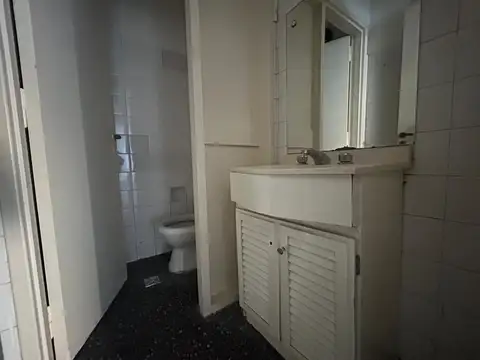 Oficina en Alquiler 40 años