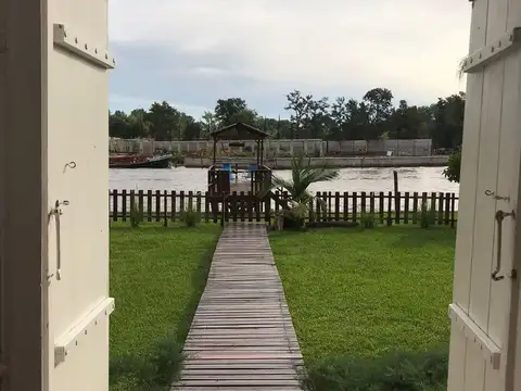 VENTA CASA EN DELTA DEL TIGRE - TERRENO DE 2375 m2