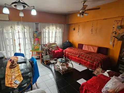 Casa  en Venta en Gregorio de Laferrere, La Matanza, G.B.A. Zona Oeste