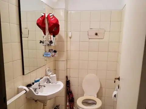 Casa 4 ambientes con 1 baño