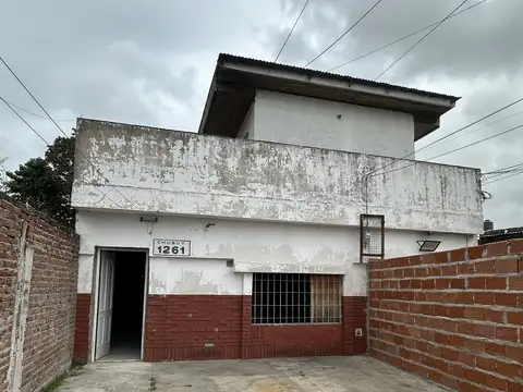 Casa en Venta en Temperley, USD 110.000