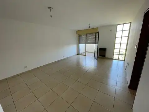 DEPARTAMENTO EN ALQUILER B GRAL PAZ 3 DORM