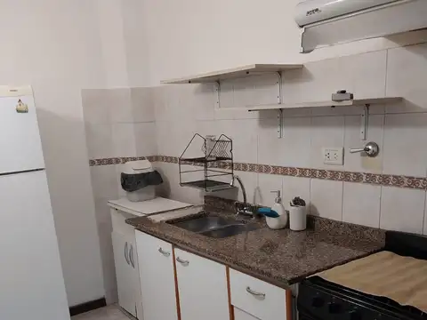 Depto Tipo Casa 2 ambientes con 1 baño