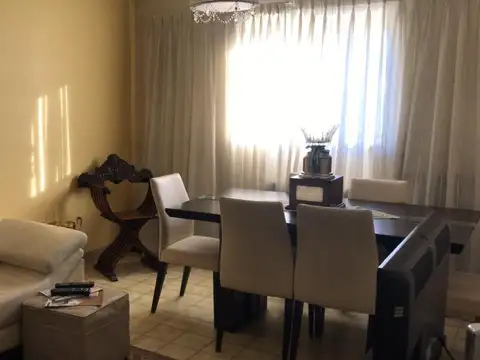 Departamento en Venta en Villa del Parque, USD 125.000