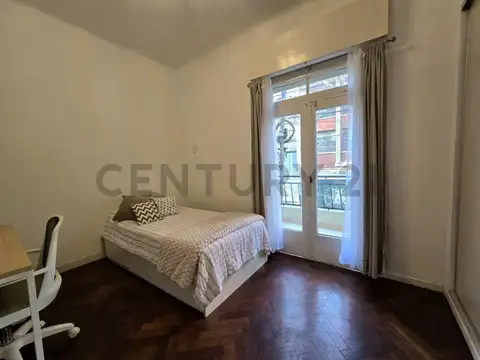 Avalos 2000, Piso 1