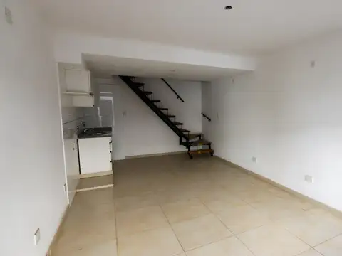 Venta unidad tipo dúplex a estrenar. Entrega y 60 cuotas.