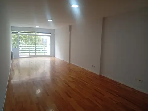 Oficina en Alquiler en Barrio Norte, $ 780.000