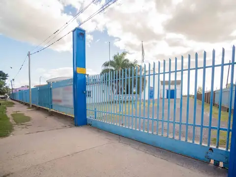 ALQUILA GRAN GALPON 3.500 m2 CON TERRENO 30.000 m2