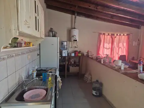Casa, oportunidad un dormitorio parque asfalto