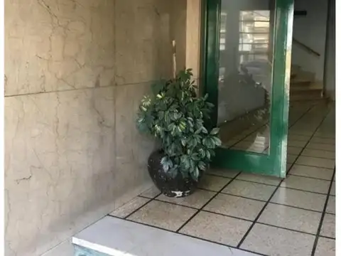 Av. Mitre 1006 , Piso 5