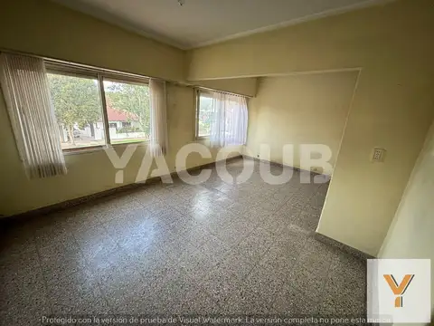 Local comercial en PB mas Departamento de tres dormitorios en PA - Tandil centro