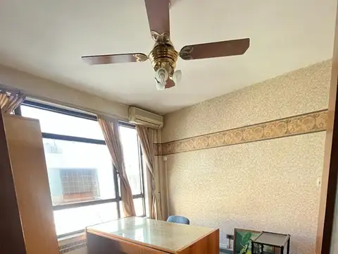 Luminosa Oficina en VENTA San Nicolas/Bajas expensas