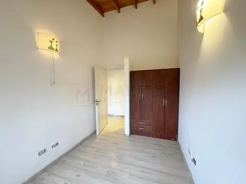 PH 3 AMBIENTES CON BALCÓN LAVADERO