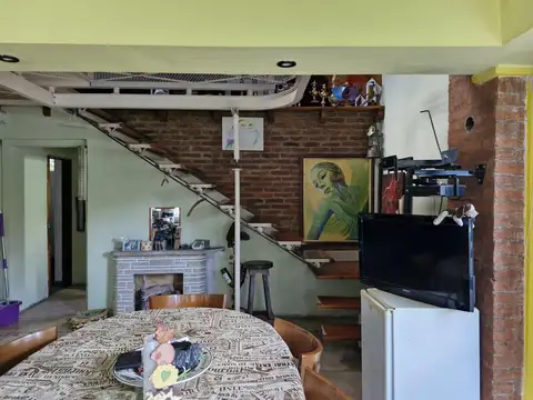 Quinta en Venta con 2 cocheras