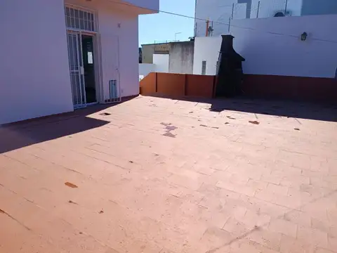 Depto Tipo Casa en Venta de 4 ambientes