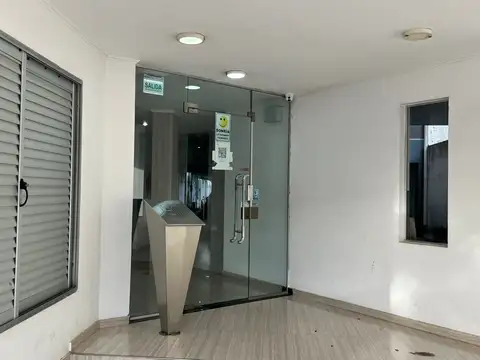 ALQUILER | Cochera | Edificio Jazmín (solo propietarios o inquilinos)