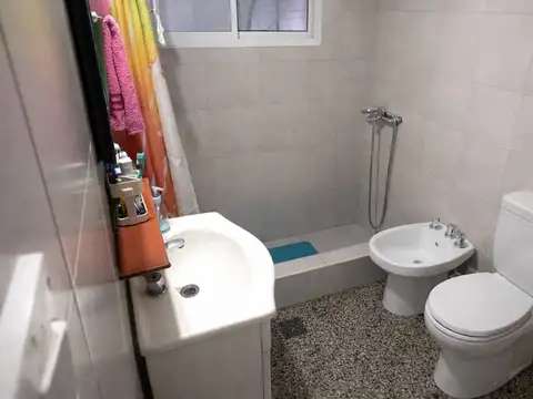 Depto Tipo Casa en Venta 49 años
