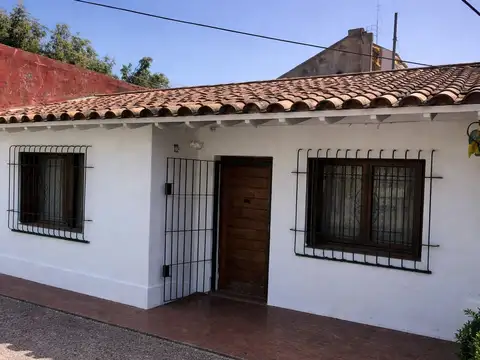 VENTA PH TIPO CASA 4 AMBIENTES CIUDAD EVITA