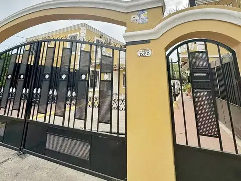 Departamento en Venta con 2 cocheras