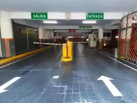 COCHERAS 24HS DE 12 MTS CON RAMPA MOVIL  MECANIZADA