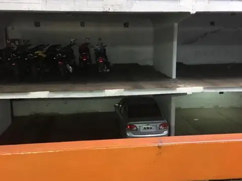 COCHERAS 24HS DE 12 MTS CON RAMPA MOVIL  MECANIZADA