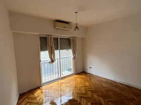 Departamento en Alquiler en Caballito, $ 750.000
