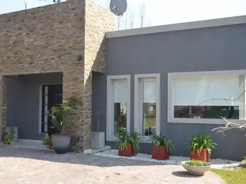 LUIS DE CAMOENS 2000