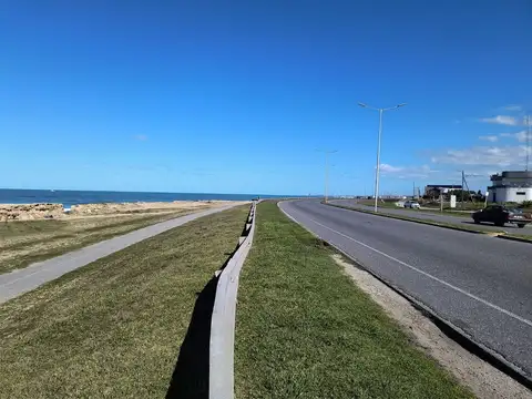 Terreno en Venta en Balneario Playa Dorada, USD 17.000