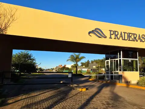 COUNTRY PRADERAS DEL NOGAL 100