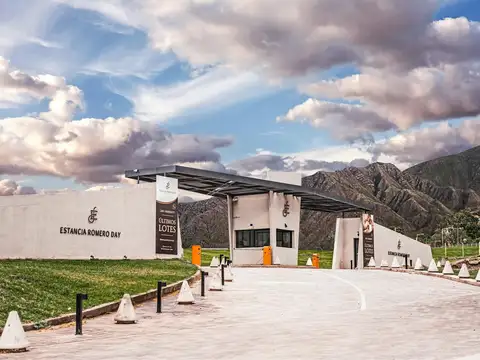 Terreno en Venta - B° Privado Estancia Romero Day