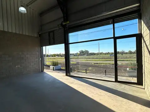 Local en Alquiler A Estrenar