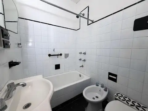 Departamento 3 ambientes con 2 baños