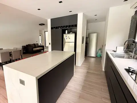 Casa en Venta de 4 dormitorios