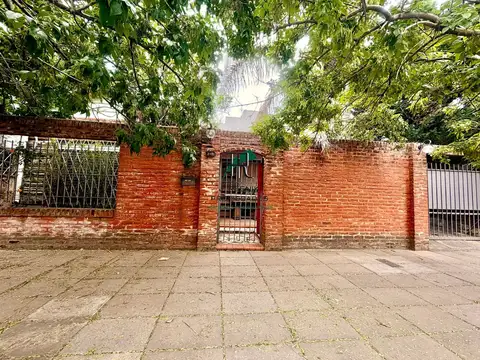 Casa en Venta en Moron Sur, USD 160.000