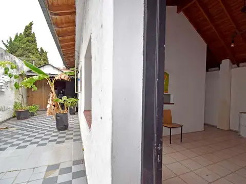 Depto Tipo Casa 3 ambientes con 2 baños