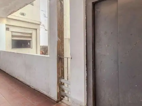 Avenida Hipólito Yrigoyen 3600